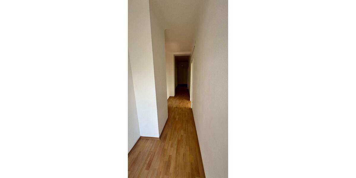Etagenwohnung Saarbrücken St Johann - 4 Zimmer, 137 m&sup2;, 895&euro; | Angebot:23970598
