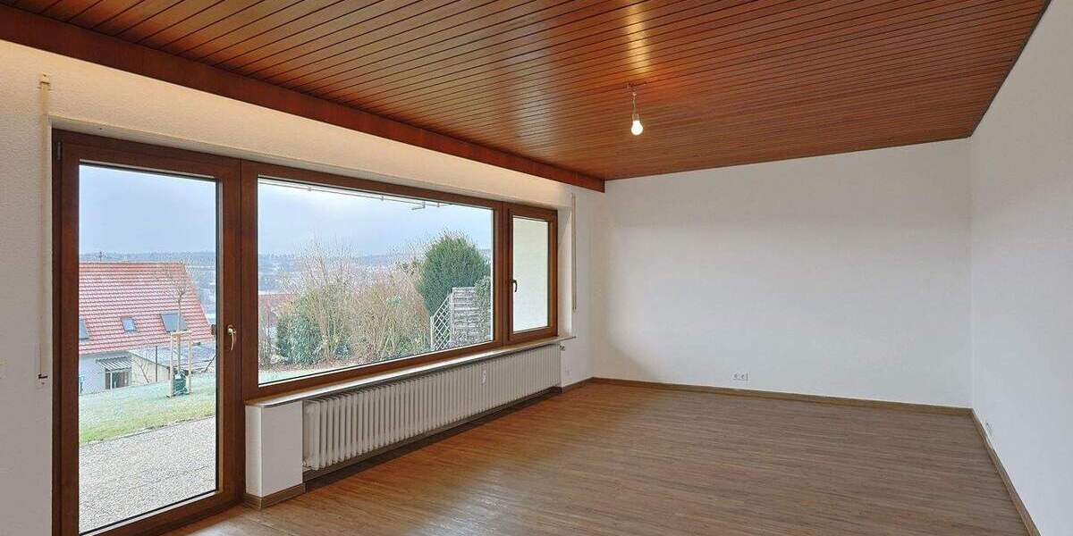Etagenwohnung Weissach - 3 Zimmer, 95 m&sup2;, 1.100&euro; | Angebot:25682077