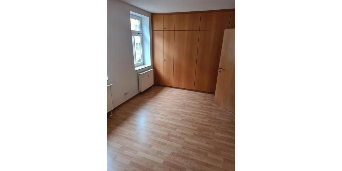 Etagenwohnung Sondershausen - 4 Zimmer, 101 m&sup2;, 610&euro; | Angebot:26621278