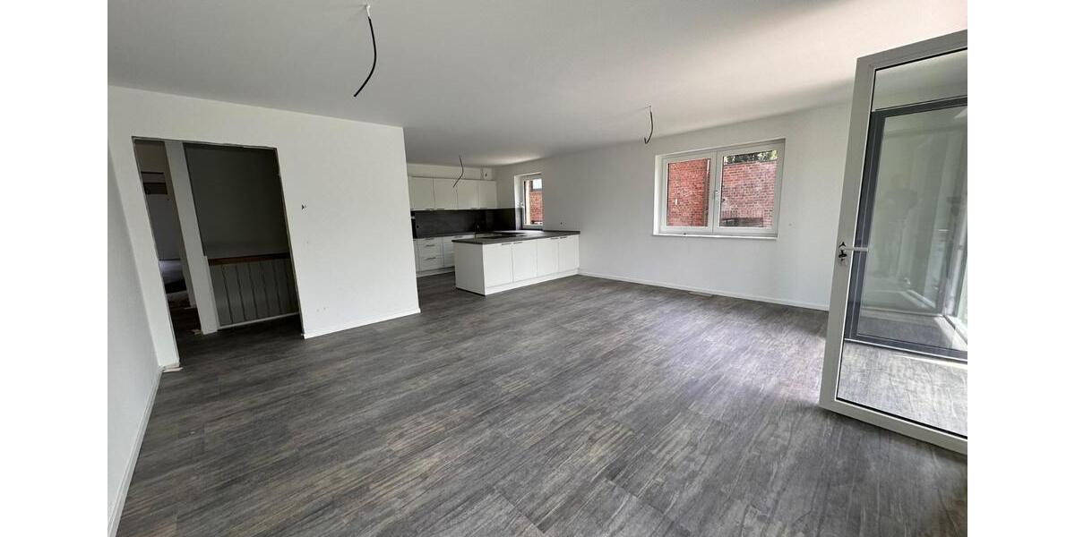 Maisonettenwohnung Rellingen - 4 Zimmer, 153 m&sup2;, 2.600&euro; | Angebot:24653261