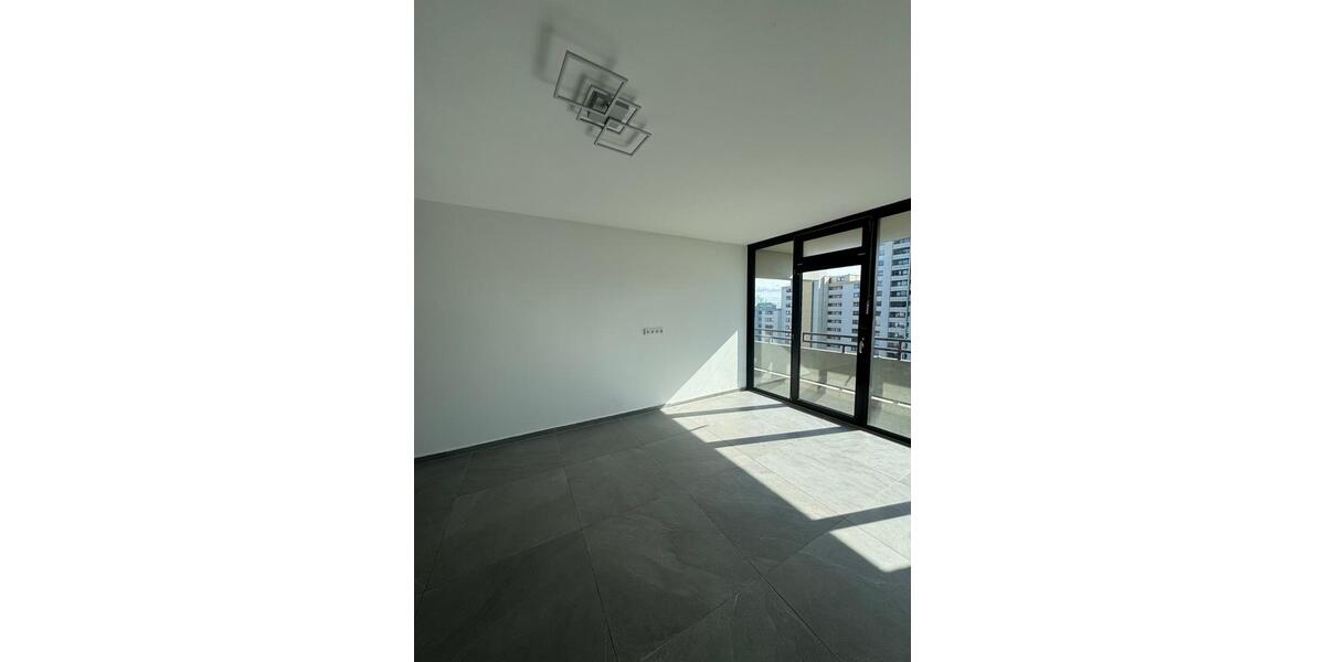 Etagenwohnung Wiesbaden Biebrich - 2 Zimmer, 64 m&sup2;, 1.150&euro; | Angebot:24618168