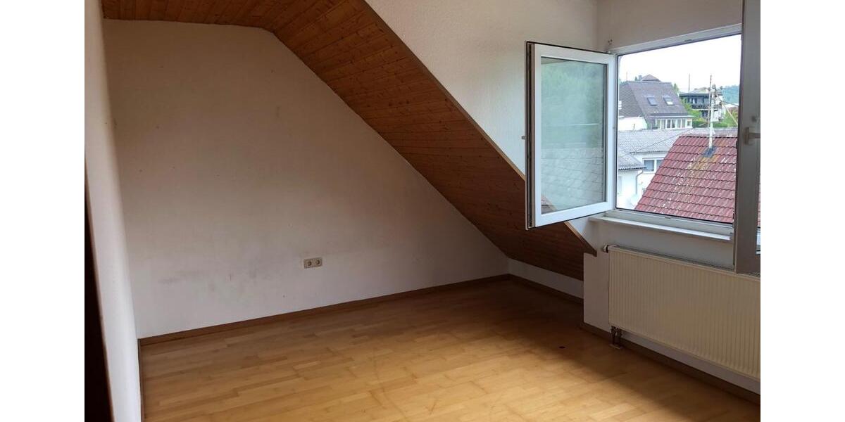 Dachgeschoßwohnung Haiger - 3 Zimmer, 72 m&sup2;, 535&euro; | Angebot:24981605