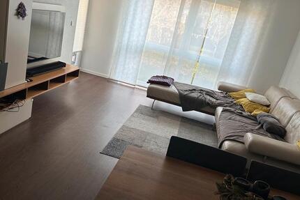 Helles WG-Zimmer mit Terrasse | Zentrale Lage | 500€ warm 3 zimmer