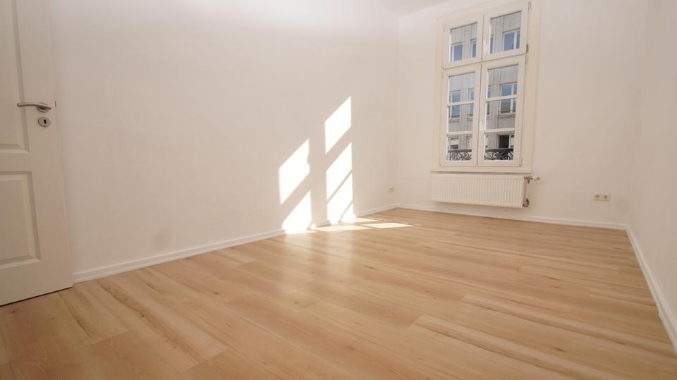 Etagenwohnung Wiesbaden Südost - 4 Zimmer, 107 m&sup2;, 1.600&euro; | Angebot:26636430