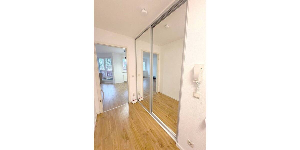 Etagenwohnung Berlin Charlottenburg - 2 Zimmer, 52 m&sup2;, 601&euro; | Angebot:26162917