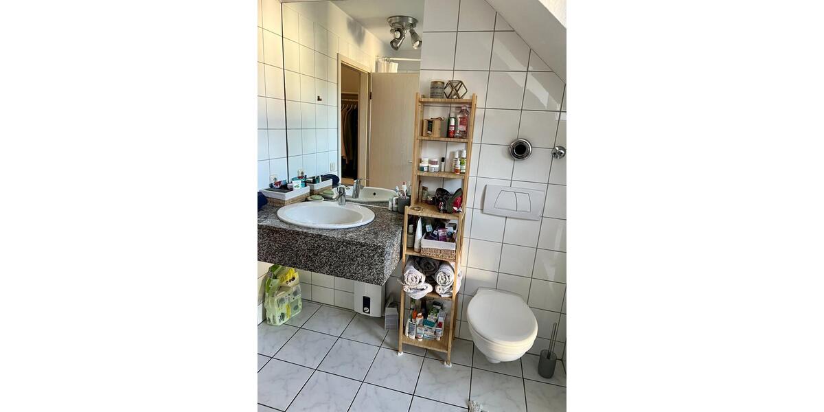 Dachgeschoßwohnung Köln Kalk - 1 Zimmer, 57 m&sup2;, 980&euro; | Angebot:25217908