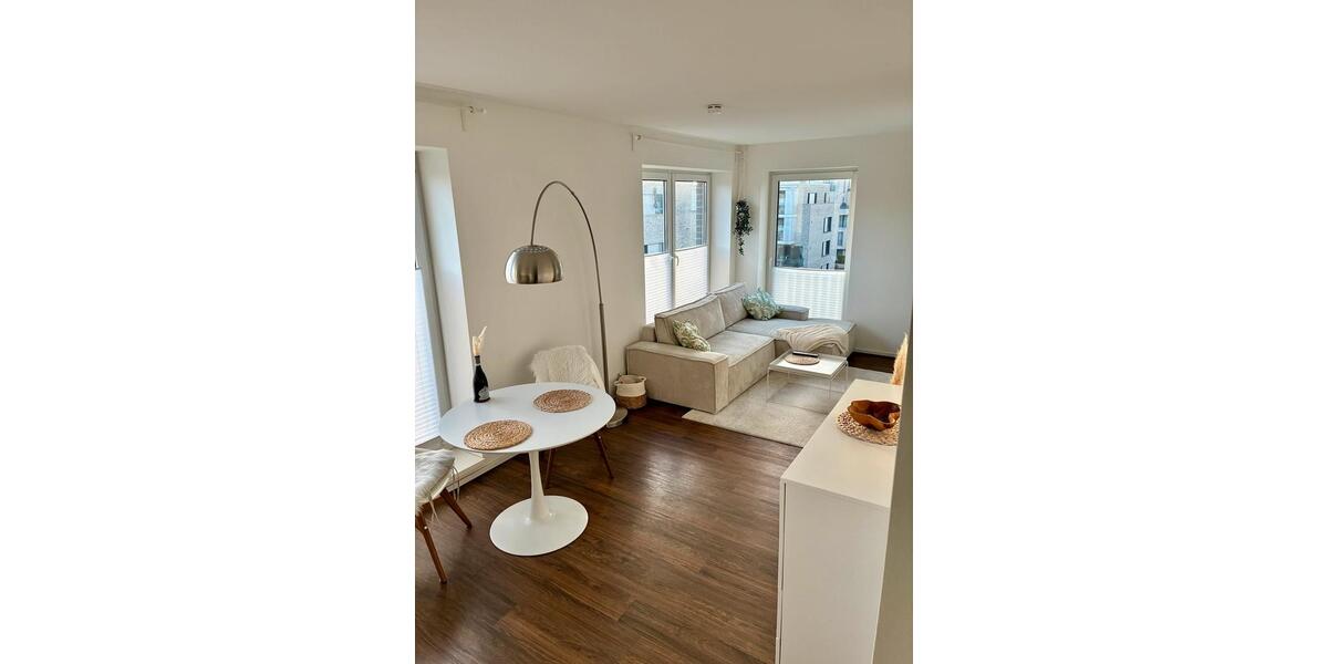 Möblierte Dachgeschosswohnung am Hafen - all inkl. Miete 2 zimmer