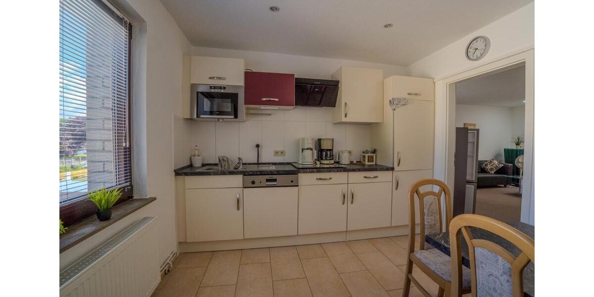 Wohnen auf Zeit Nordenham - 4 Zimmer, 130 m&sup2;, 35&euro; | Angebot:22840862