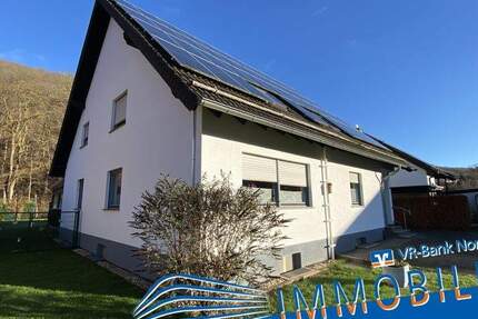 Wohnung im ruhigen Wohngebiet - 83m² + Balkon + Kellerraum + Stellplatz - Verfügbar nach Absprache 3 zimmer