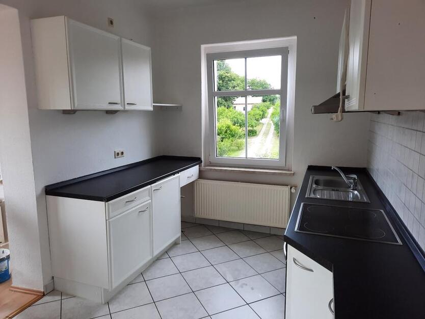 Helle 2-Raum-Wohnung 65 m² im san. Altbau zu vermieten zimmer