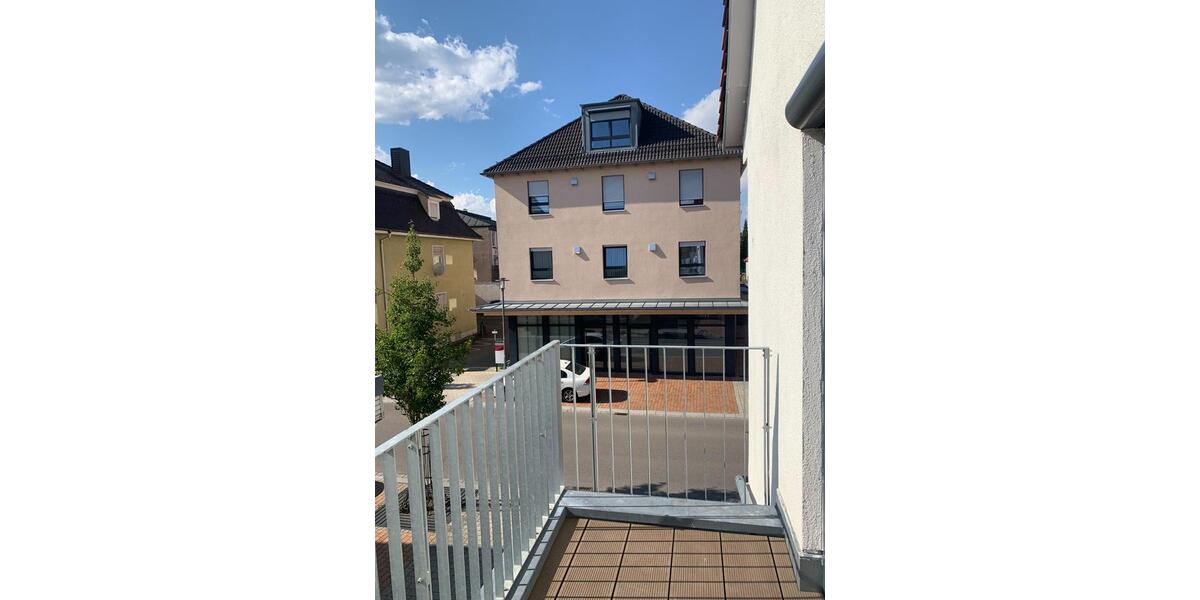 Etagenwohnung Illertissen - 3.5 Zimmer, 88 m&sup2;, 1.140&euro; | Angebot:25840227