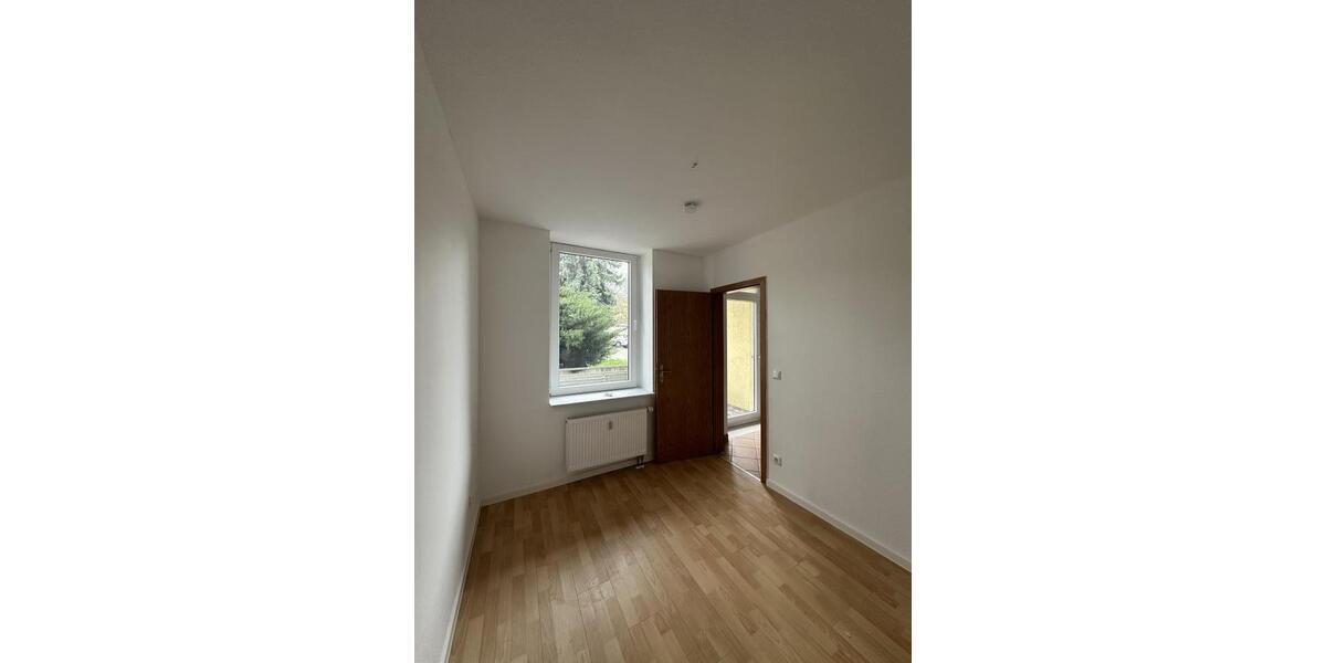 Erdgeschoßwohnung Weißenfels - 1 Zimmer, 51 m&sup2;, 308&euro; | Angebot:26167922