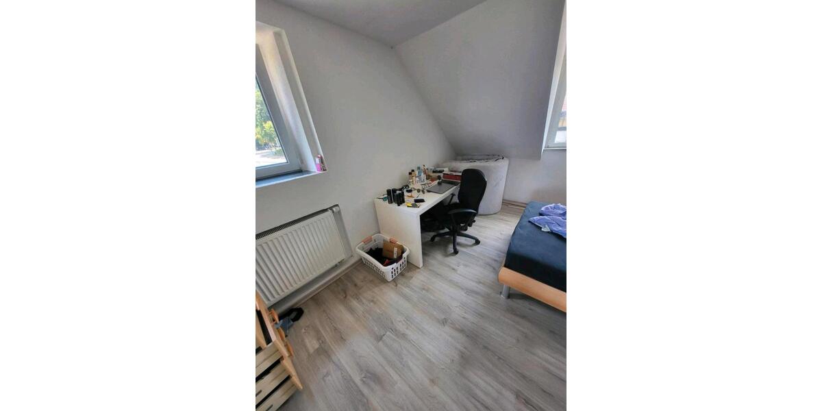 Dachgeschoßwohnung Sulzbach (Saar) - 1 Zimmer, 40 m&sup2;, 650&euro; | Angebot:26222018