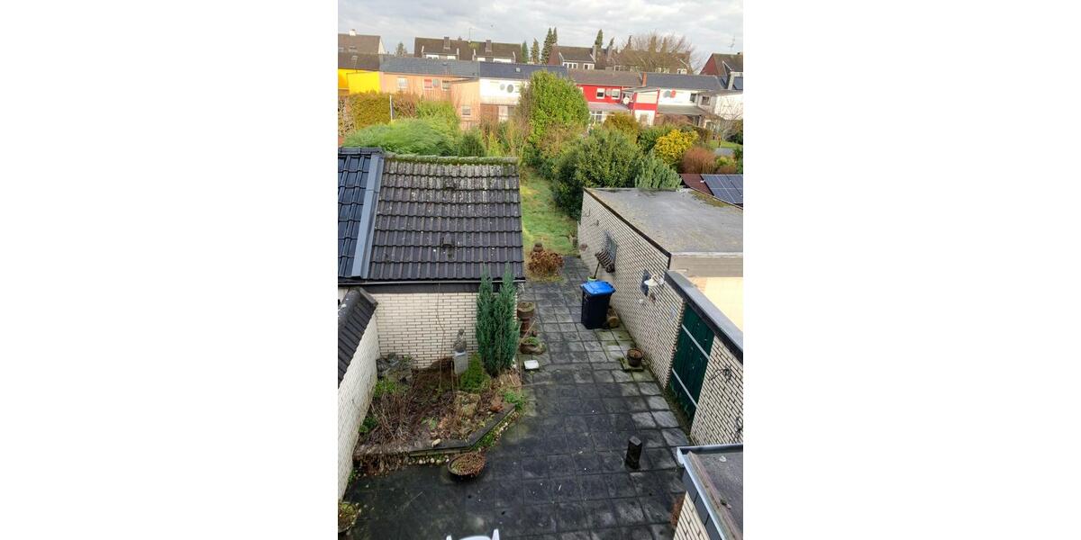 Doppelhaushälfte mit viel Potential ab 01.02.2026 in 52477 zu mieten 4 zimmer