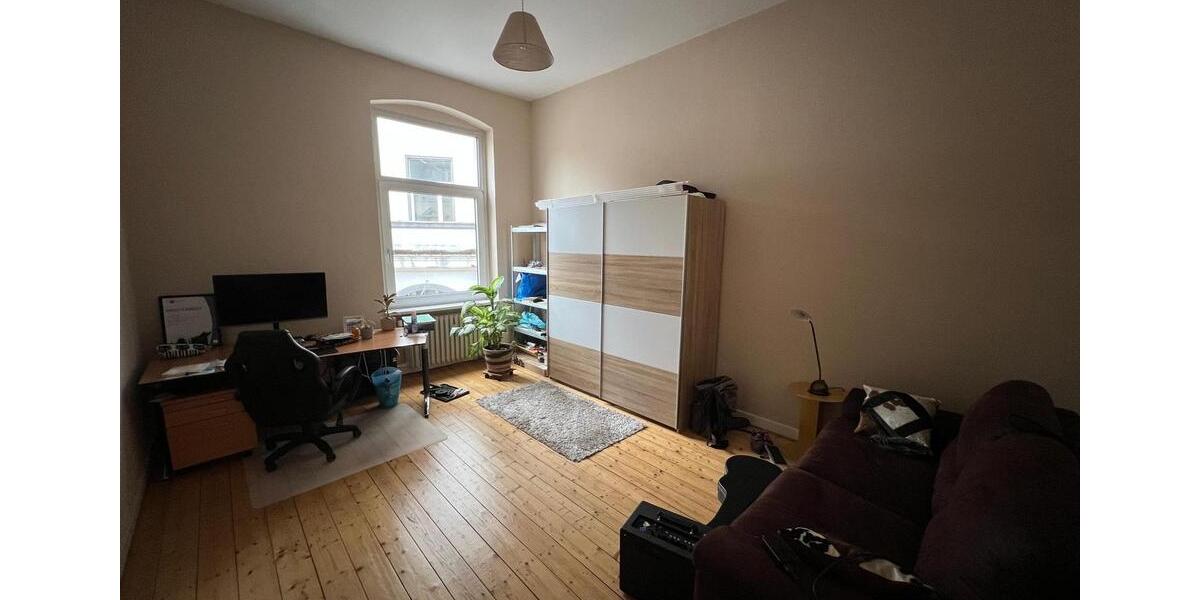 Etagenwohnung Bad Oeynhausen - 1 Zimmer, 116 m&sup2;, 360&euro; | Angebot:26577929