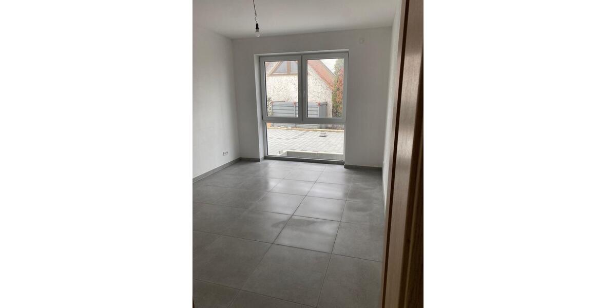 Erdgeschoßwohnung Herzogenaurach - 3 Zimmer, 74 m&sup2;, 1.100&euro; | Angebot:26671317