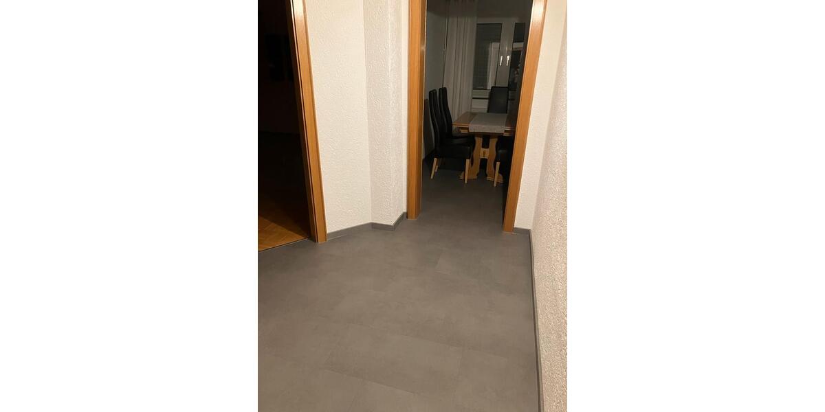 Etagenwohnung Lahntal - 3 Zimmer, 98 m&sup2;, 800&euro; | Angebot:23767964