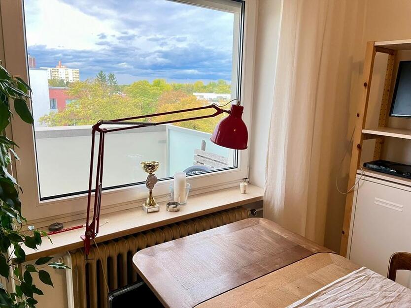 Möblierte 1-Zi-Wohnung 30qm Zwischenmiete München-Moosach 6 Mon.