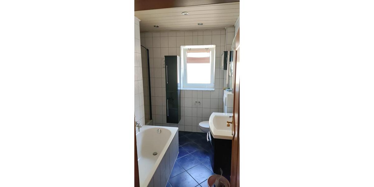 Hochparterre Buseck - 3 Zimmer, 100 m&sup2;, 950&euro; | Angebot:24814964