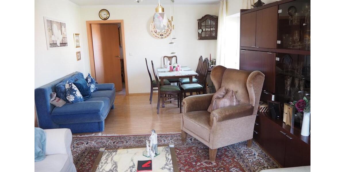 Erdgeschoßwohnung Marsberg - 2.5 Zimmer, 94 m&sup2;, 720&euro; | Angebot:26568373