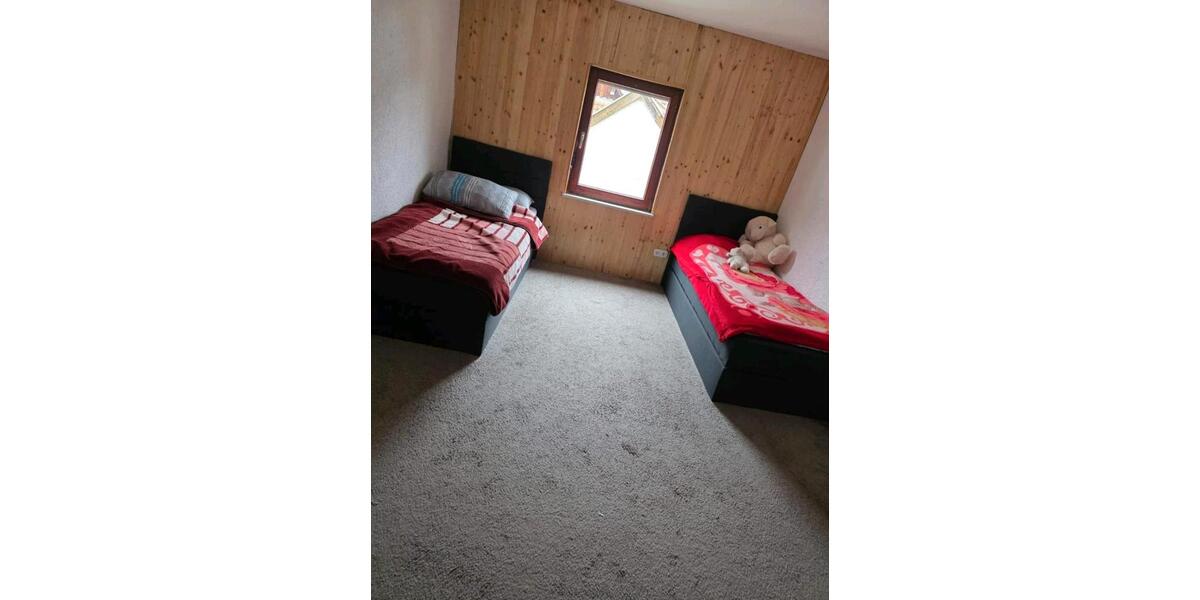 Etagenwohnung Gernsbach - 4 Zimmer, 94 m&sup2;, 1.150&euro; | Angebot:26148944