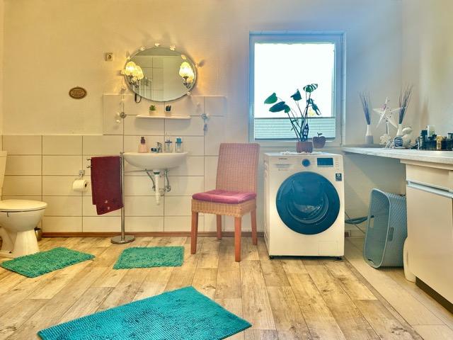 Etagenwohnung Pahlen - 3 Zimmer, 100 m&sup2;, 650&euro; | Angebot:26007568