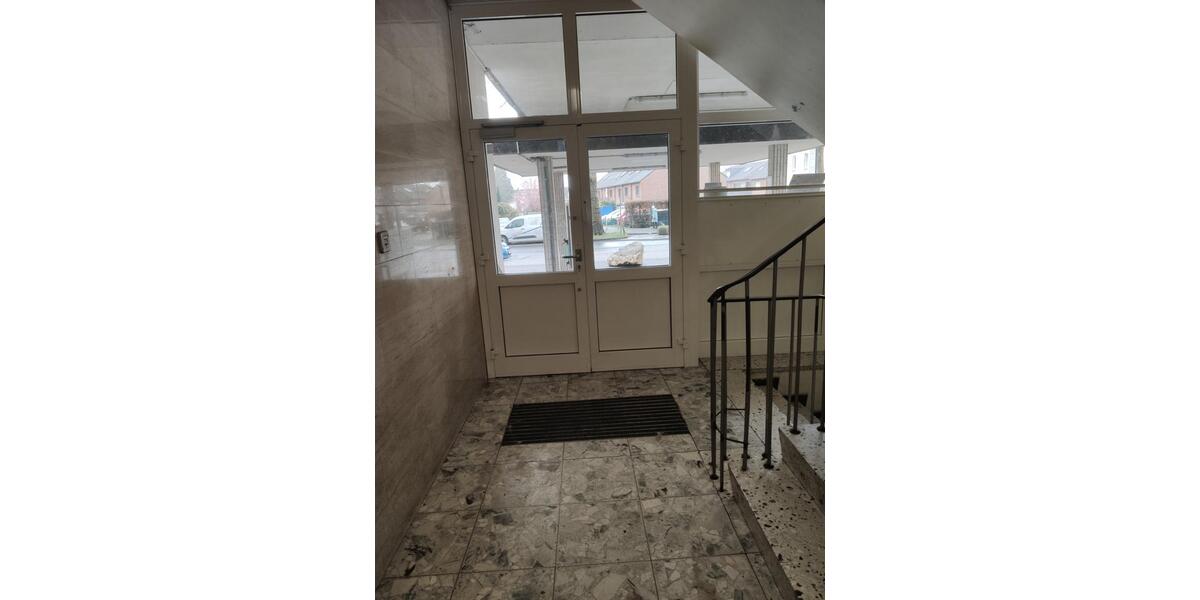 Etagenwohnung Sankt Augustin - 3 Zimmer, 75 m&sup2;, 835&euro; | Angebot:25329877