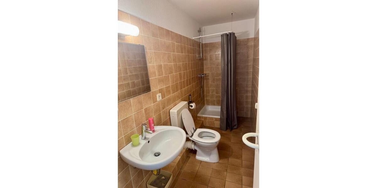 Wohnen auf Zeit Hamburg Wandsbek - 20 Zimmer, 500 m&sup2;, 20&euro; | Angebot:26625156