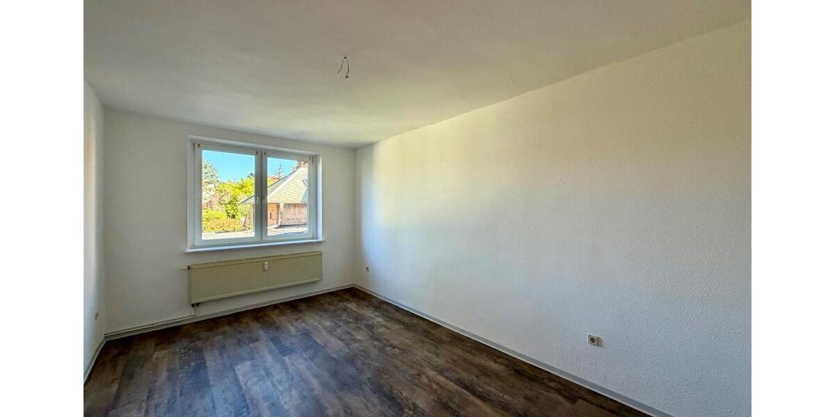 Erdgeschoßwohnung Naumburg (Saale) - 2 Zimmer, 55 m&sup2;, 385&euro; | Angebot:26445696