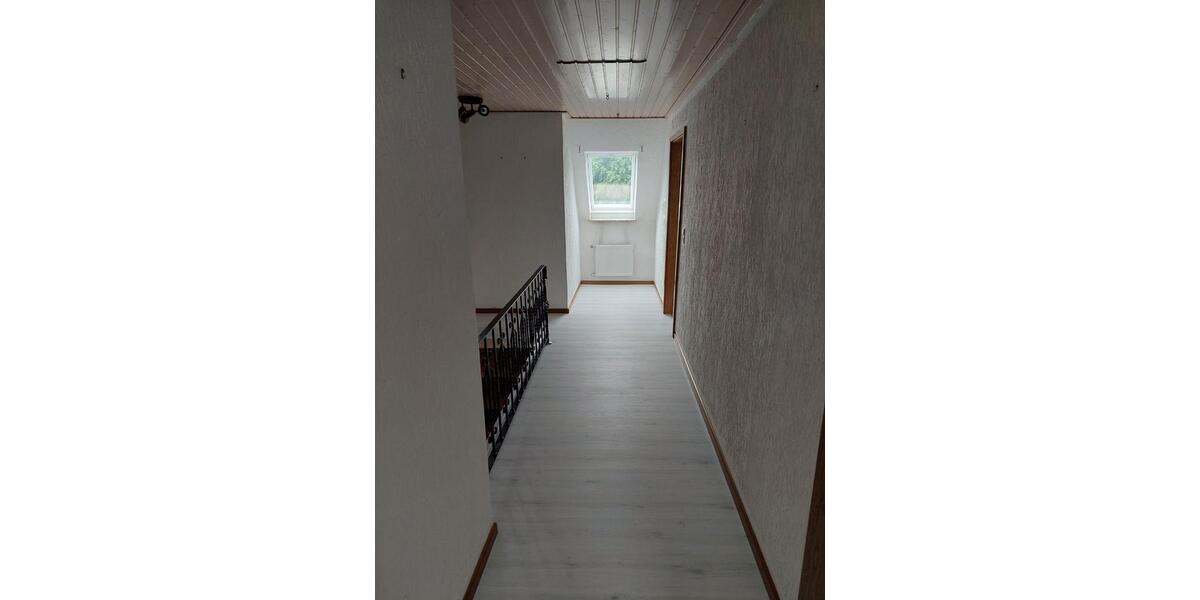 Einfamilienhaus Sankt Michaelisdonn - 7 Zimmer, 200 m&sup2;, 1.100&euro; | Angebot:25369004