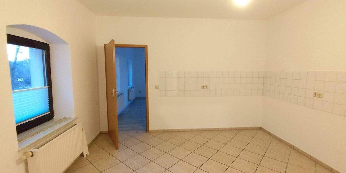 Etagenwohnung Reichenbach/Oberlausitz Reichenbach - 2 Zimmer, 66 m&sup2;, 385&euro; | Angebot:25681144