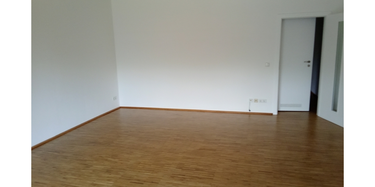 Single-Wohnung mit sehr großem Balkon und tollem Blick - Etagenwohnung Dresden Innere Neustadt | Angebot:27022920