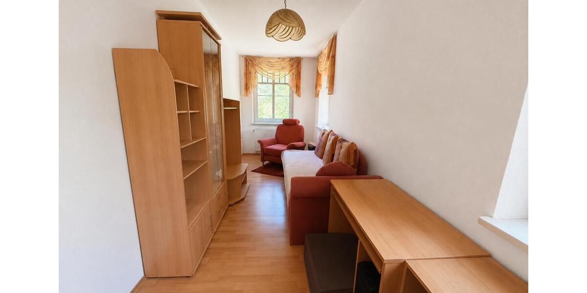 Etagenwohnung Lübben (Spreewald) - 3 Zimmer, 95 m&sup2;, 760&euro; | Angebot:26645558
