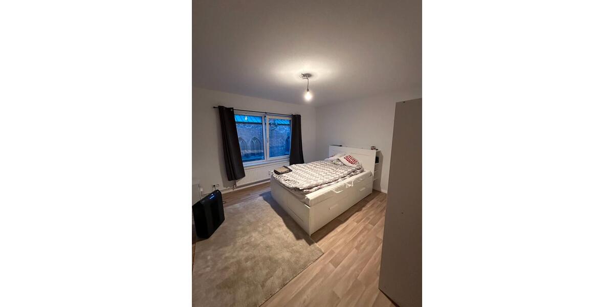 Etagenwohnung Lübeck Innenstadt - 1.5 Zimmer, 50 m&sup2;, 700&euro; | Angebot:26374307