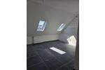 Dachgeschoßwohnung Essen Stadtbezirk III - 4 Zimmer, 102 m&sup2;, 850&euro; | Angebot:26539976