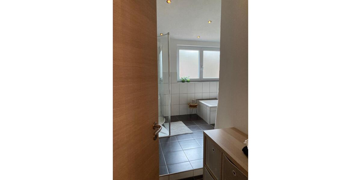 Etagenwohnung Osterberg - 3.5 Zimmer, 117 m&sup2;, 1.050&euro; | Angebot:24398057