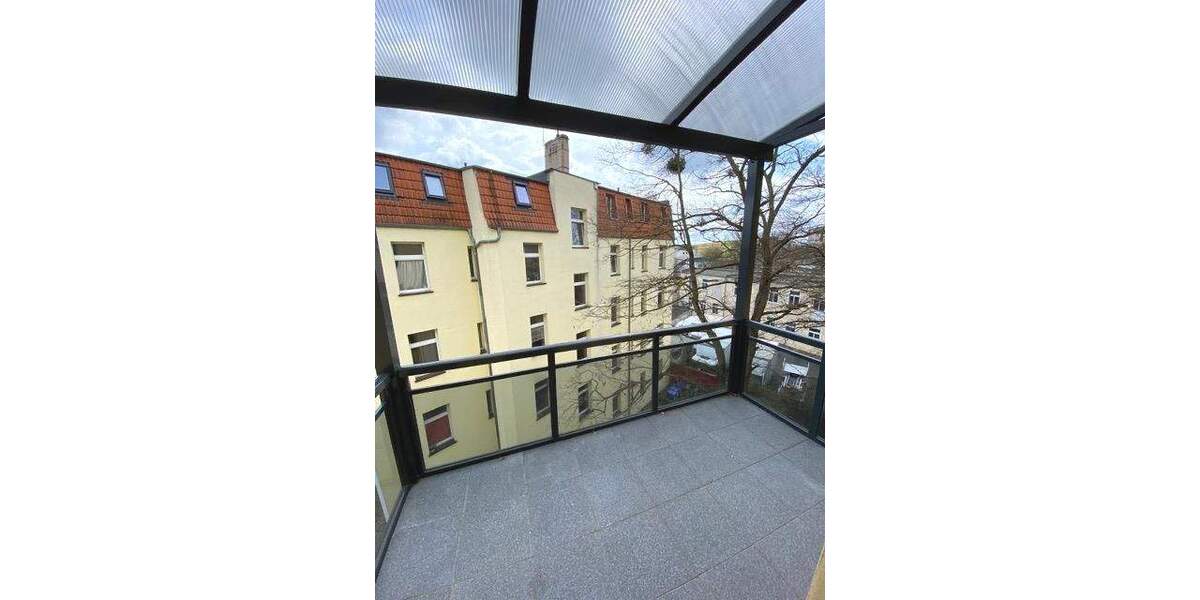Etagenwohnung Magdeburg Alte Neustadt - 4 Zimmer, 105 m&sup2;, 850&euro; | Angebot:25748399