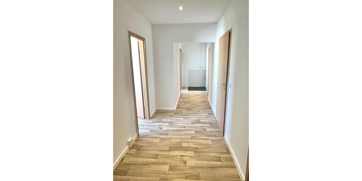Etagenwohnung Schwerin Mueß - 4 Zimmer, 83 m&sup2;, 510&euro; | Angebot:26349733