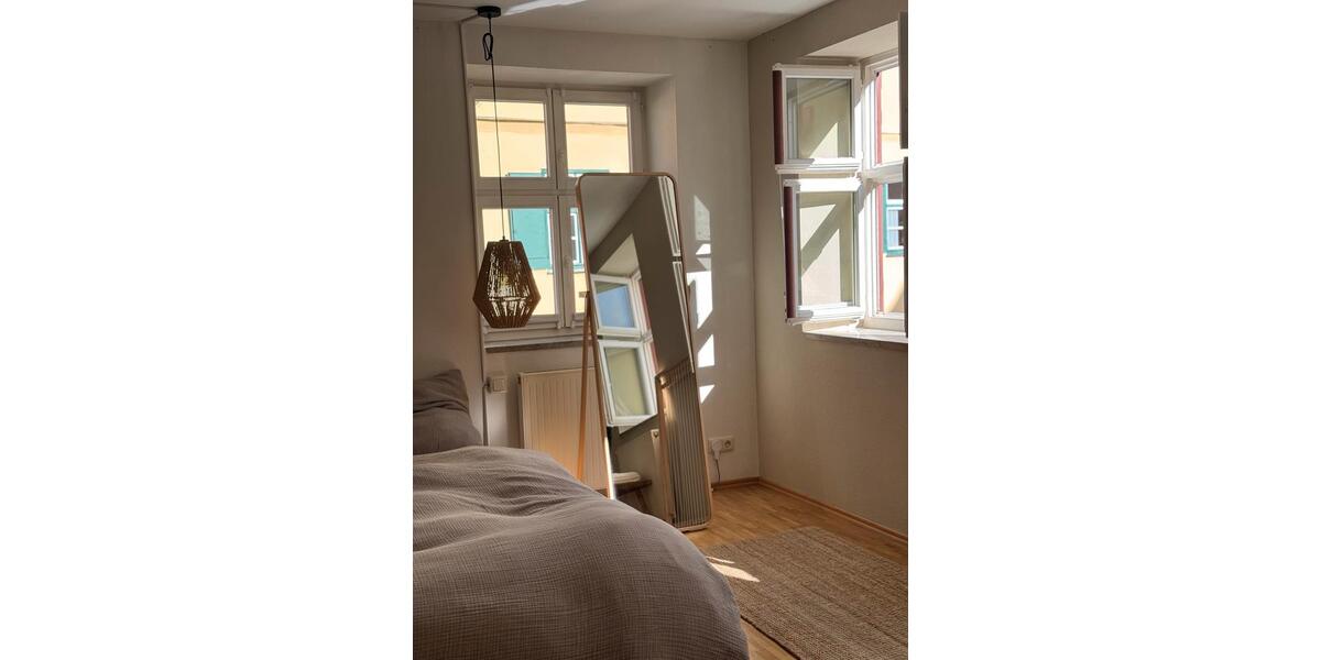 Etagenwohnung Dinkelsbühl - 2 Zimmer, 92 m&sup2;, 1.054&euro; | Angebot:26464319