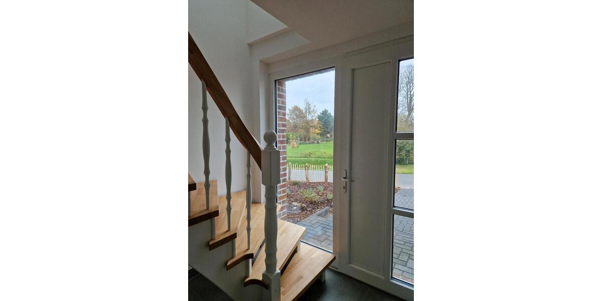 Dachgeschoßwohnung Moormerland - 3 Zimmer, 82 m&sup2;, 800&euro; | Angebot:24737782