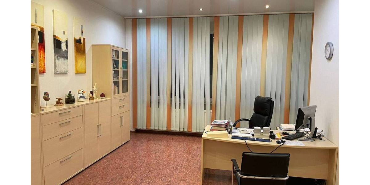 Gewerbeobjekt Pforzheim Nordstadt - 6 Zimmer, 180 m&sup2;, 1.150&euro; | Angebot:25999783