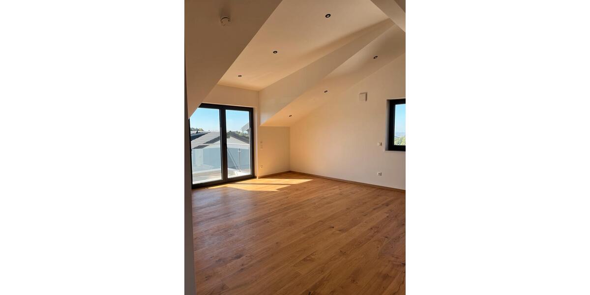 Dachgeschoßwohnung Iggensbach - 2 Zimmer, 65 m&sup2;, 790&euro; | Angebot:26567523