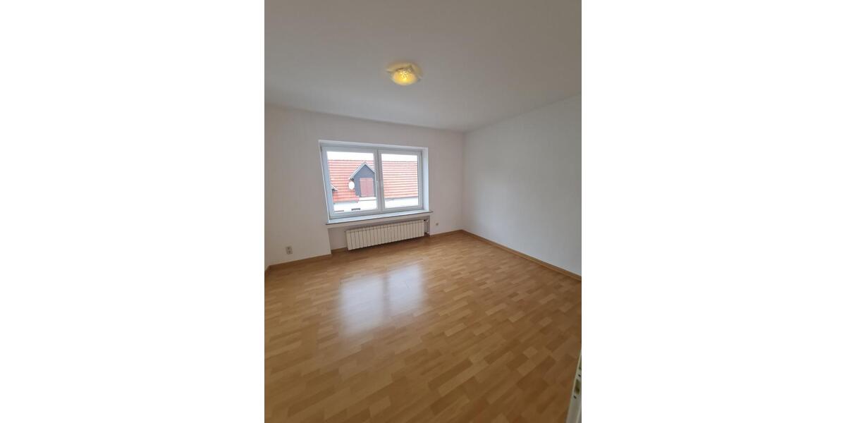 Etagenwohnung Hille - 4 Zimmer, 95 m&sup2;, 750&euro; | Angebot:24781984