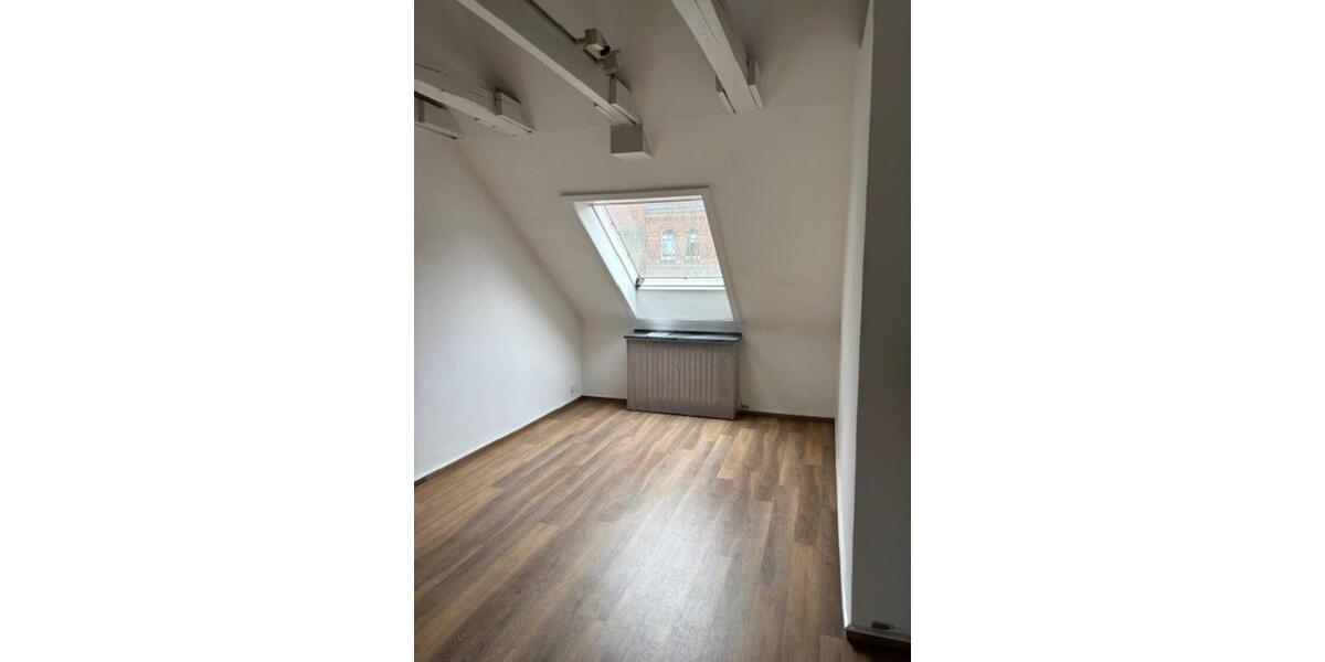 Etagenwohnung Kassel Vorderer Westen - 3 Zimmer, 65 m&sup2;, 780&euro; | Angebot:25960060