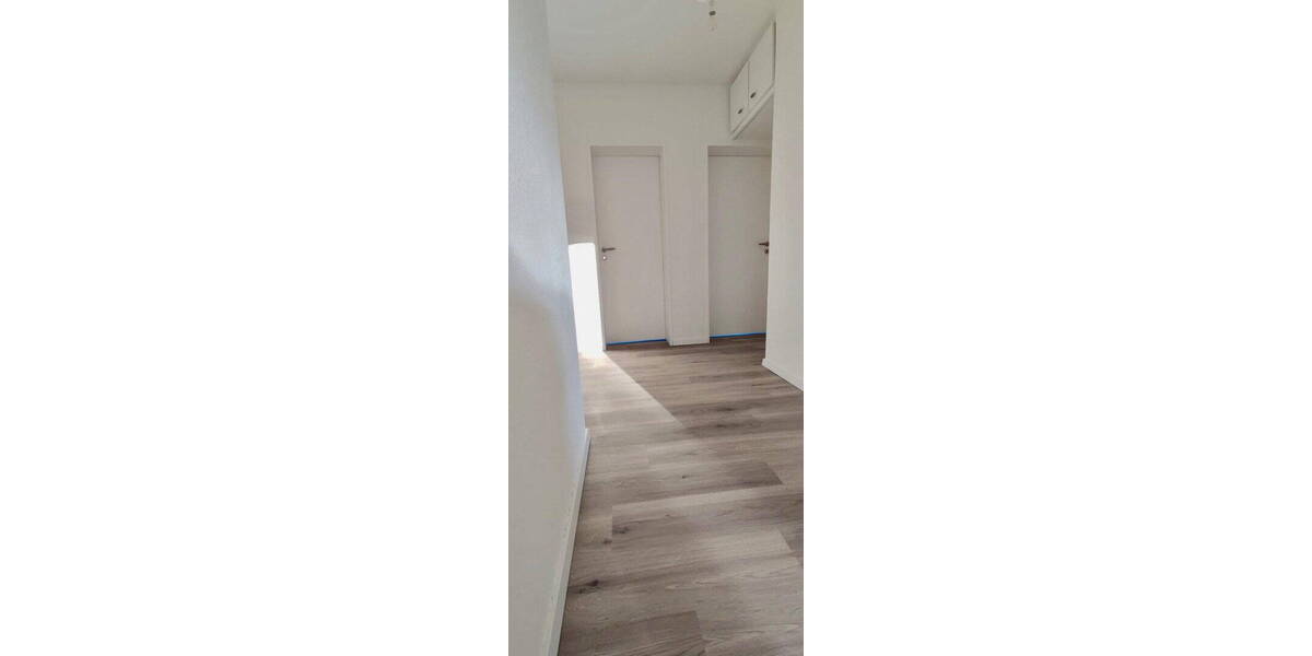 Etagenwohnung Paderborn OT Schloß Neuhaus Schloß Neuhaus - 3 Zimmer, 63 m&sup2;, 880&euro; | Angebot:26762622