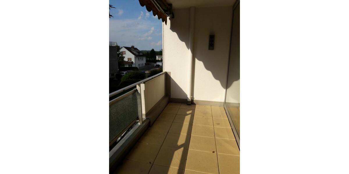 Hochparterre Lage - 2 Zimmer, 72 m&sup2;, 600&euro; | Angebot:26040982