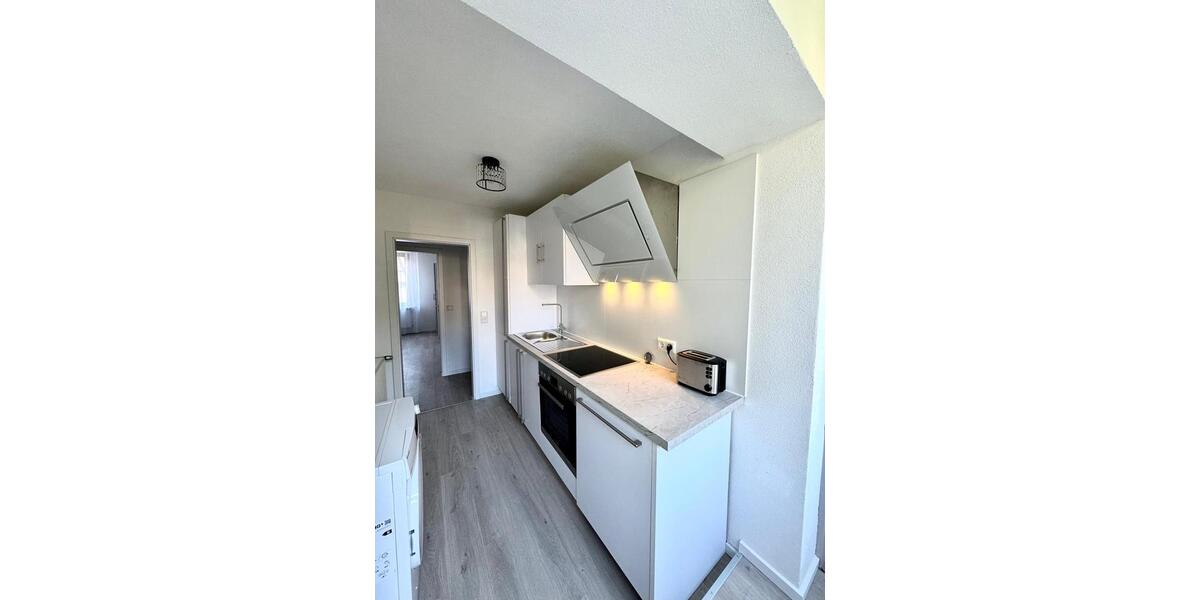 Wohnen auf Zeit Stuttgart Stuttgart-Ost - 3 Zimmer, 11 m&sup2;, 590&euro; | Angebot:25894004