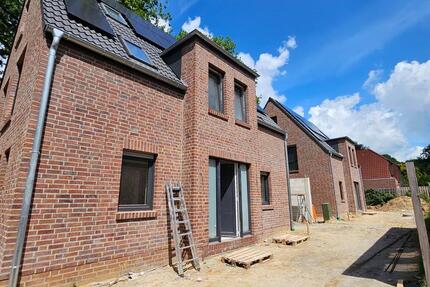 Erstbezug! Traumhaftes Neubau-Einfamilienhaus in Oldenburg Ofenerdiek – moderne Ausstattung, Küche inklusive und viel Raum zur Entfaltung