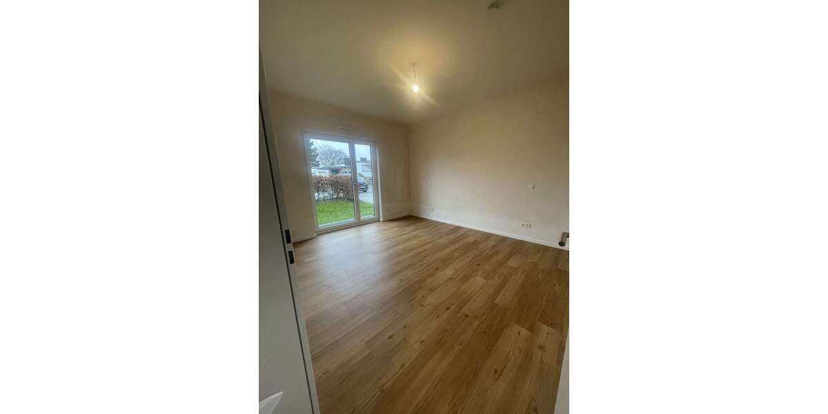 Etagenwohnung Erftstadt - 2 Zimmer, 61 m&sup2;, 740&euro; | Angebot:25235822