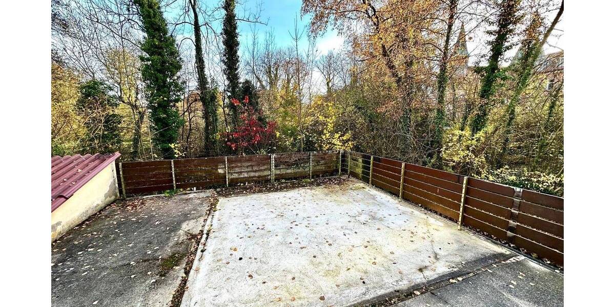 Frisch sanierte Wohnung im EG mit großer Süd-Terrasse und Gemeinschaftsgarten im Grünen! 2 zimmer